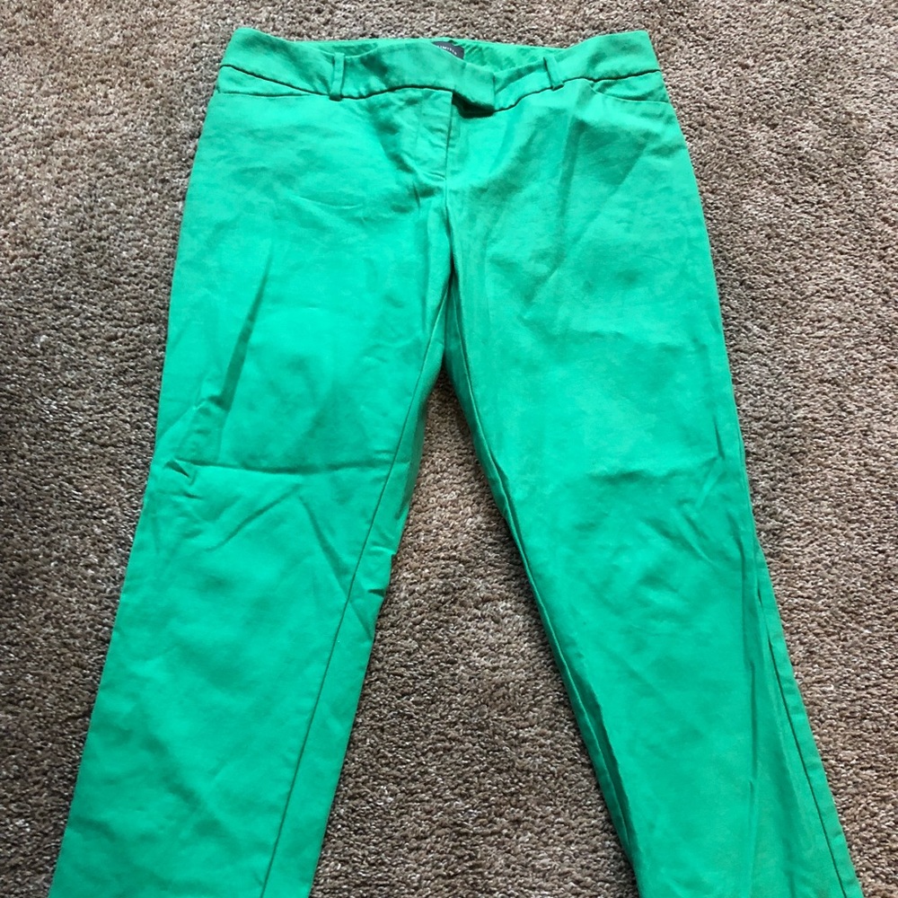 Limited size 8 emerald green pants! Hits at ankle!